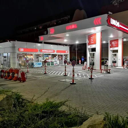 Sunset 84 Appartement Boekarest