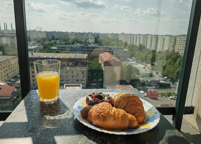 Апартаменти Sunset 84 *